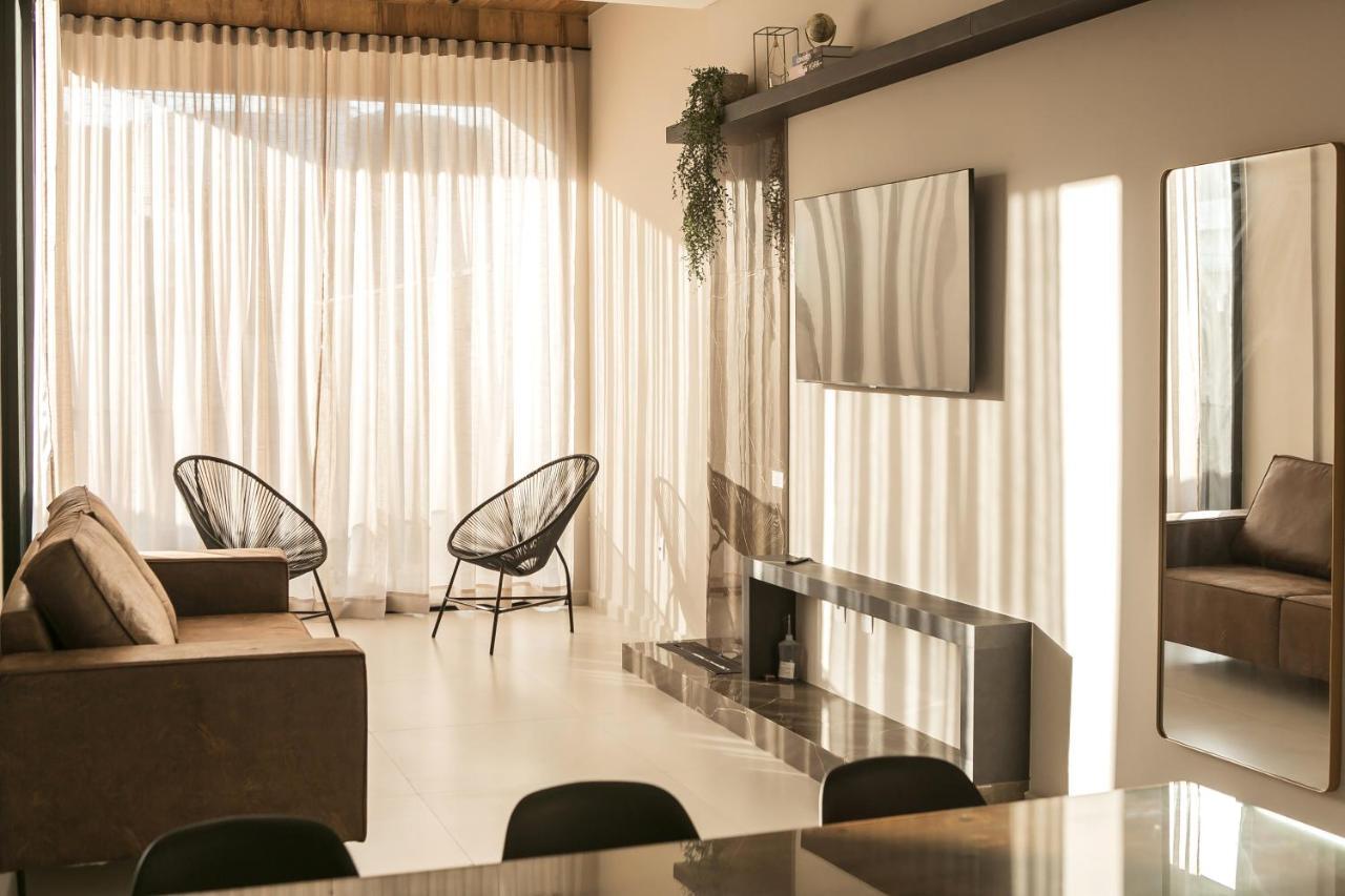 Casa Requinte, 4 Suites , Piscina II Balneário Camboriú 외부 사진