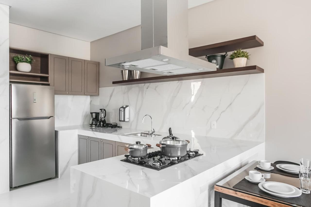 Casa Requinte, 4 Suites , Piscina II Balneário Camboriú 외부 사진
